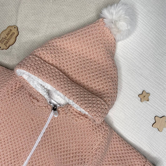 М-530 Вязаный комбинезон для новорожденного 