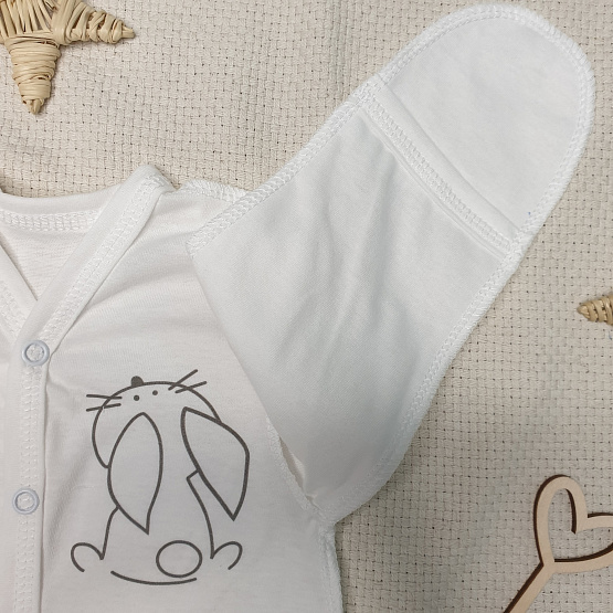 №М-466 Комбинезон-слип детский на кнопках с принтом, молочный, рост 56