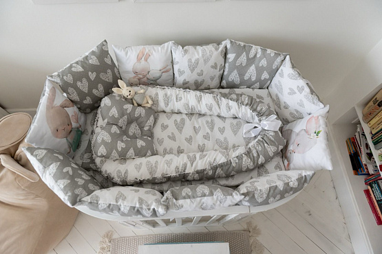 Бортики-подушки 12 шт с принтами на 4 подушках