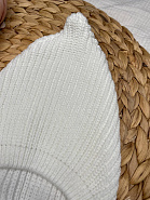 Б-301 Вязаная шапочка на завязках. Молочная